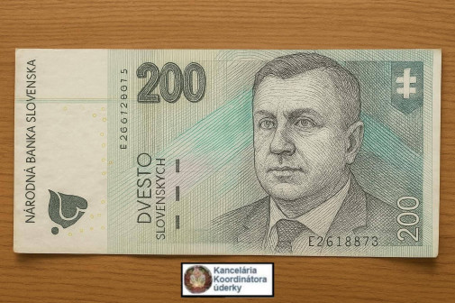 Nová mena 200